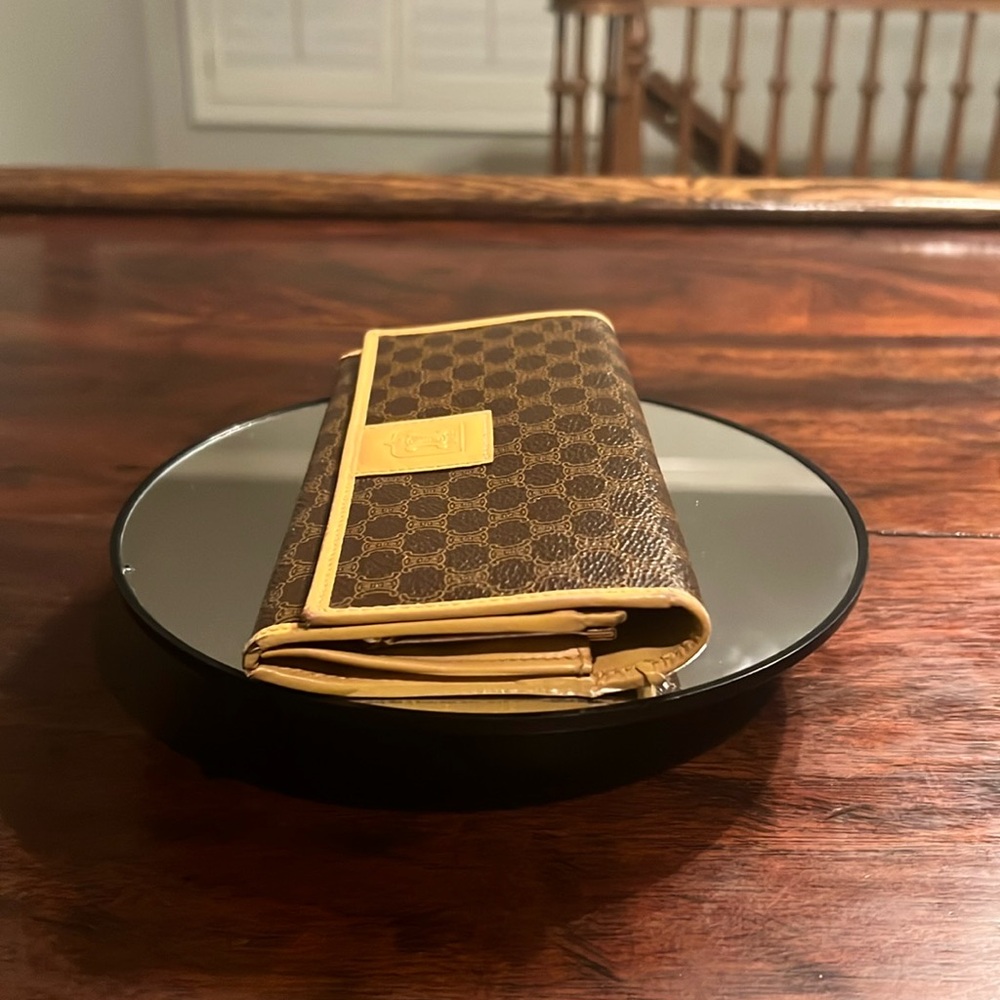 CELINE Vintage Triomphe Macadam Long Bi-fold Wallet - Picture 6 of 13